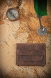 Cumpara ieftin Portcard din piele naturala, lucrat si cusut manual, Marcus, Handmade, Maro, Produs in Romania, Elyk Creation