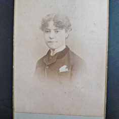 Fotografie pe carton, portret baiat, cca 1900