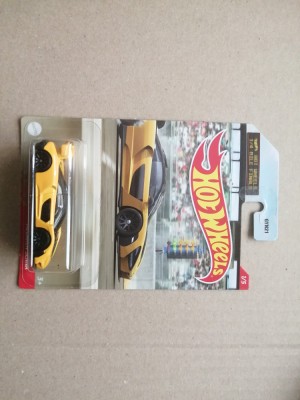 bnk jc Hot Wheels Mattel - McLaren Senna foto