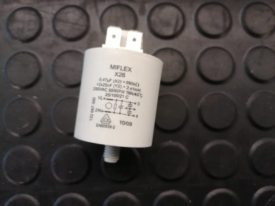 Condensator , filtru deparazitare masina de spalat Electrolux Miflex X26 / C127 foto