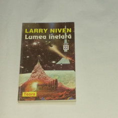 LARRY NIVEN - LUMEA INELARA