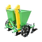 Masina de plantat cartofi pe 2 randuri cu fertilizare, buncar 180 kg