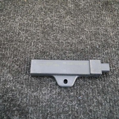 Amplificator de antena BMW X3 F25 2012 OEM: 9220832 2488402 foto