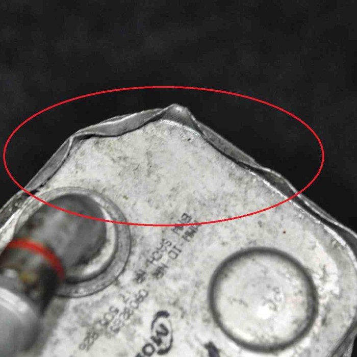 Răcitor de ulei BMW 3 E46 2000 OEM: 7505826