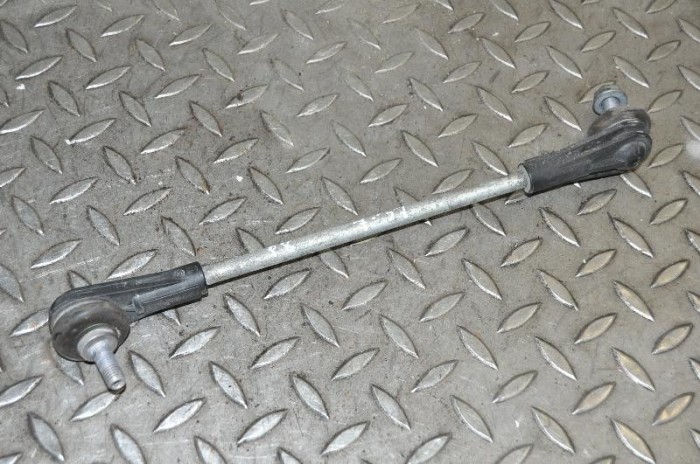 Bieleta stabilizatoare st&acirc;nga față MINI COUNTRYMAN F60 2017 OEM: 6862864 10864185