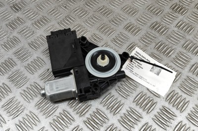 Motor macara geam ușă st&amp;acirc;nga spate VOLVO XC60 II 246 2023 OEM: 32283266 30490237 foto