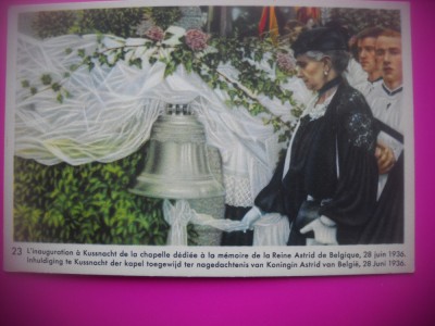 HOPCT 6377 INAUGURAREA CAPELEI DEDICATA MEMORIEI REGINEI ASTRID -1936-REGINA ASTRID-FAMILIA REGALA BELGIA-CROMO LITHO-CIOCOLATA COTE D&amp;#039;OR foto