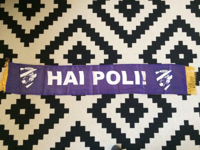 esarfa Poli Timisoara Politehnica fotbal club Banat romania reclama Bergenbier sponsor fan sport foto