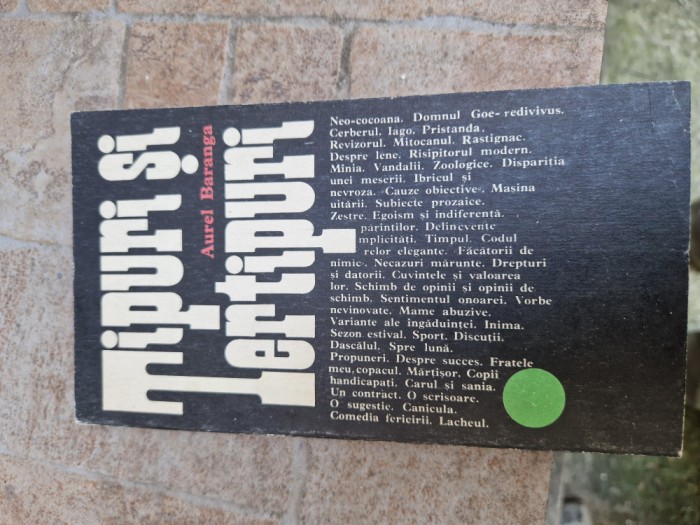 Tipuri și tertipuri vintage