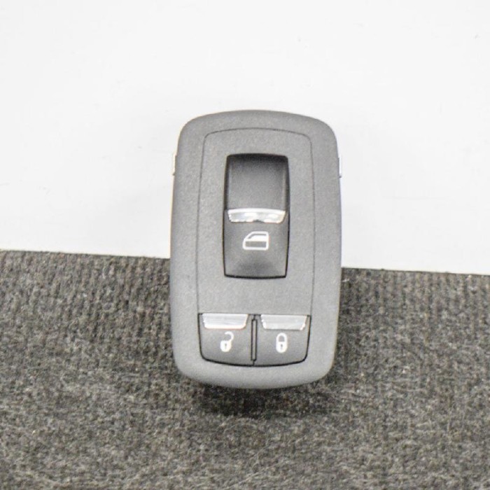 Buton geam ușă st&acirc;nga spate MASERATI GHIBLI M157 2014 OEM: 10095653,670010306 10545630