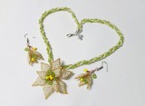 Set bijuterii Craciun , Craciunita bej si auriu, handmade unicat
