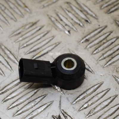 Senzor de detonație motor VW PASSAT B6 3C2 2010 OEM: 030905377C 2825484 foto