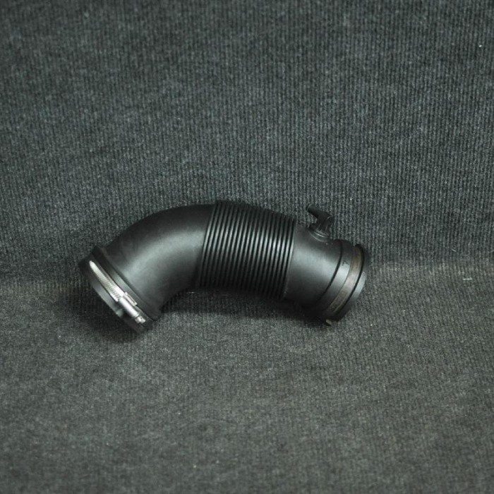 Furtun AUDI A4 8K2, B8 2013 OEM: 06H129629F | 2249595
