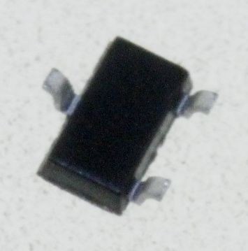 TRANZISTOR P-CANAL MOSFET 30V 4A SOT-23 AO3401A ALPHA &amp;amp; OMEGA SEMICONDUCTOR foto
