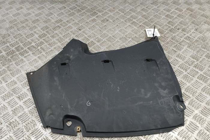 Scut motor dreapta spate AUDI A4 Allroad 8WH, B9 2017 OEM: 8W0825219A 28397359