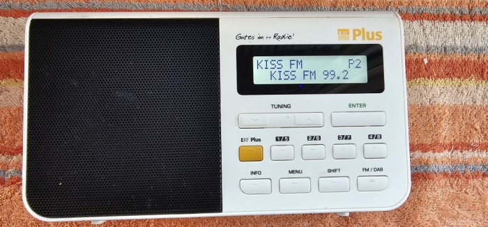 RADIO ERF PLUS MINI DAB , FUNCTIONEAZA FM SI DAB .