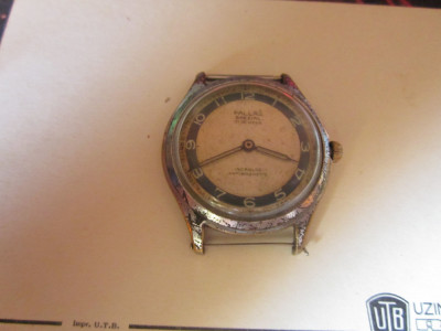 ceas vechi pallas spezial ca defect foto