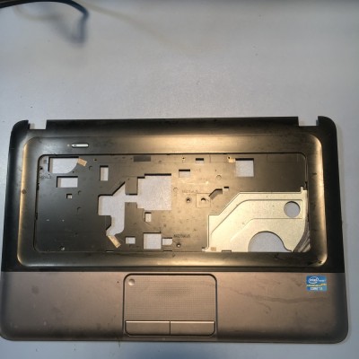 DEZMEMBREZ LAPTOP HP 650 foto