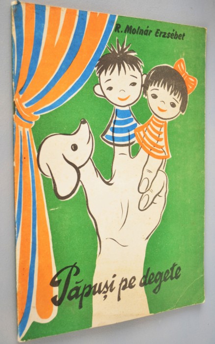 Papusi pe degete - R. Molnar Erzsebet 1990