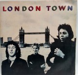 Wings &lrm;&ndash; London Town _ vinil, LP disc pop rock _ EMI, 1978, Germania + POSTER