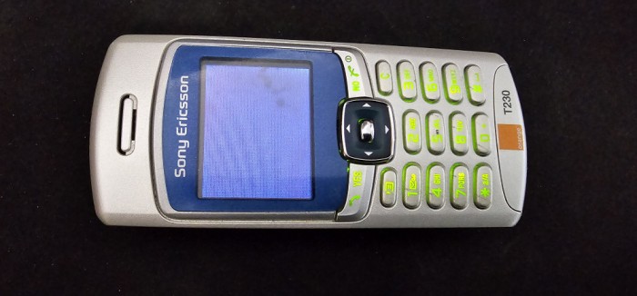 Sony Ericsson T230 , DEFECT DISPLAY .