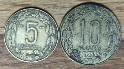 Africa Ecuatoriala &amp;amp; Camerun - 5 + 10 Francs / Franci 1958 - an unic de batere foto