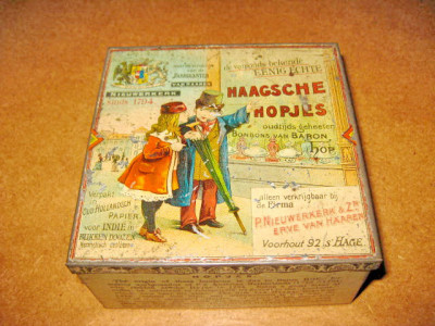 7612- Cutie veche bomboane metal Haagsche Hopjes anii 1900. Grafica deosebita. foto