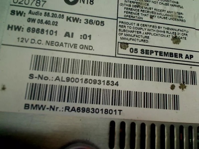 Cod Deblocare 2005 BMW 3 Series (E90) Sedan 320d 16V CD PLAYER RA698301801T