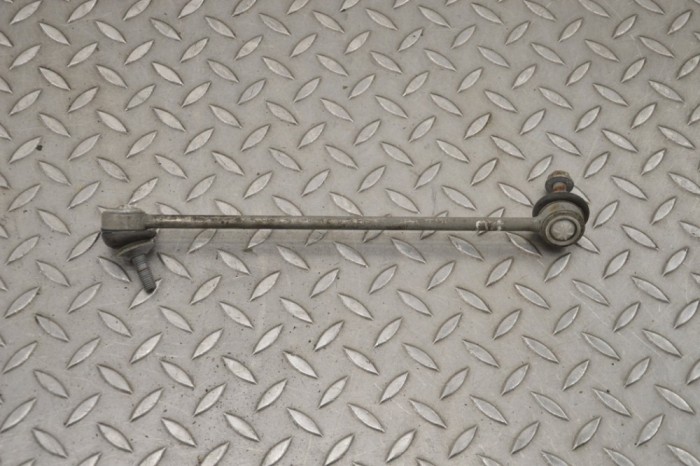 Bieleta stabilizatoare dreapta față BMW 3 F30, F80 2015 18791978