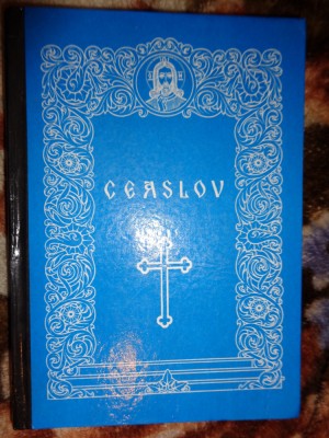 Ceaslov ( reproduce editia din 1973 ) / an 1990, 709 pagini foto