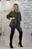L849-120 Cardigan stil vagabond din material tricotat si fas