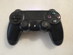 Controller SONY PlayStation 4, Wireless, V1, PS4, DualShock Black - poze reale