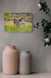 Tablou Canvas, "Veiul &icirc;n mijlocul naturii verzi", Iarbă, Vacă, Vițel, Plante, Munți, St&acirc;nci, Natură, Alăptare, Pajiște, Flori, Cer, Verde, Familie, Ru