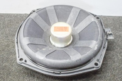 Subwoofer podea dreapta MERCEDES-BENZ SL R231 2019 OEM: A2318201002,48000502 | 11351905 foto