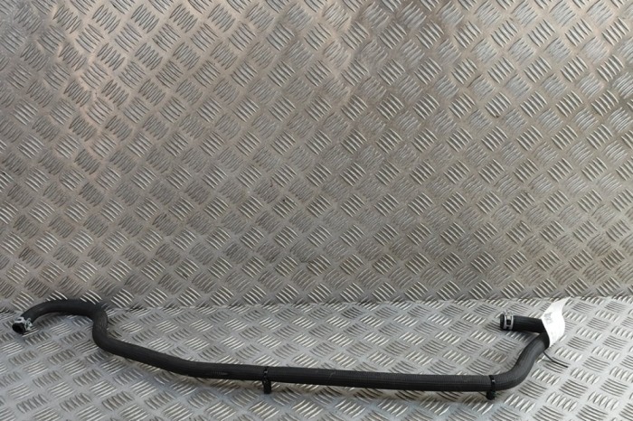 Furtun de lichid de răcire TESLA MODEL S 2018 OEM: 1065387-00-C | 31874457