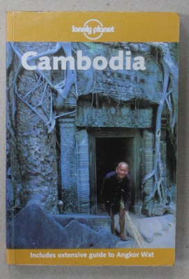 CAMBODIA , LONELY PLANET GUIDE by NICK RAY , 2005 foto