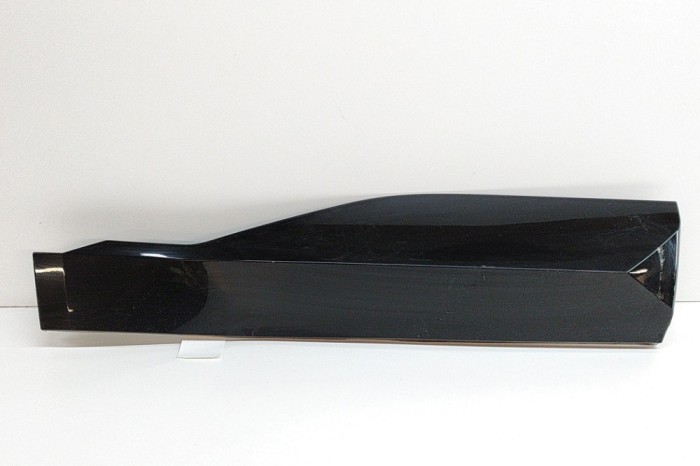 Bandou inferior ușă dreapta spate BMW XM G09 2023 OEM: 9851026 | 25410343