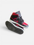 Air Jordan 1 Mid &bdquo;Bred Toe&rdquo; - Mărimea 44 - Ca Noi (Purtati o data)
