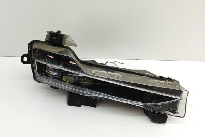 Proiector ceață dreapta față TESLA MODEL Y 2021 OEM: 1624798-00-A 30617692