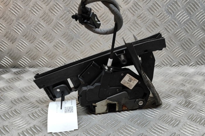 &Icirc;ncuietoare ușă dreapta spate FORD FOCUS III 2012 OEM: BM5A-A26412-BC,BM51-A264A26-BE | 24308154