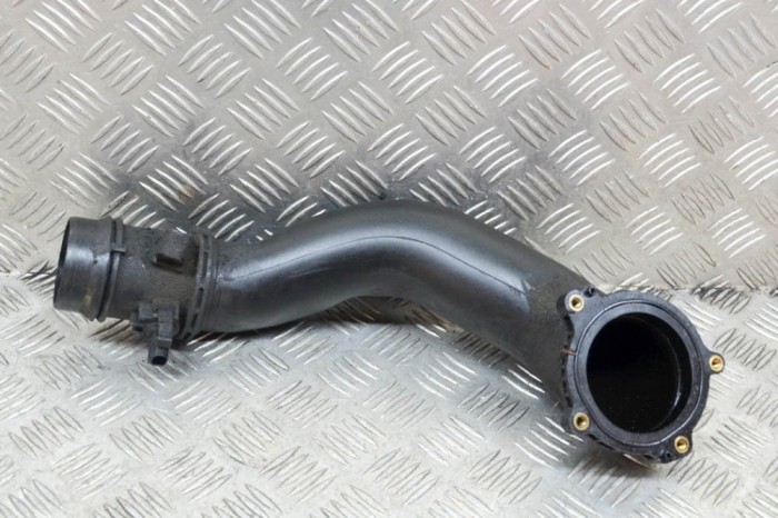 Furtun intercooler st&acirc;nga MERCEDES-BENZ SPRINTER 3,5-t Van 906 2014 OEM: A6510900242 14308887