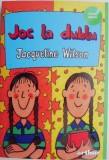 Joc la dublu - Jacqueline Wilson, Roman, Beletristica