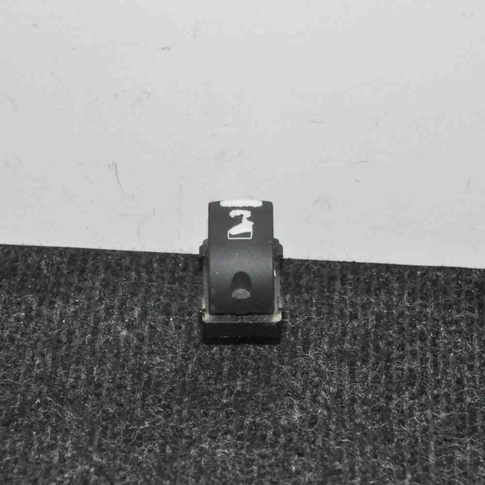 Buton geam ușă dreapta față AUDI Q7 4L 2006 OEM: 4F0959855 2647745