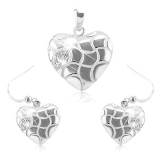 Set format din cercei și pandantiv din argint 925, inimă rotunjită decorate cu crestături și zirconii
