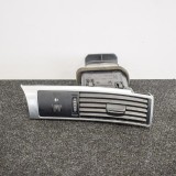 Gura de ventilație planșa de bord AUDI A6 Avant 4F5, C6 2010 OEM: 4F2820902D 3665154