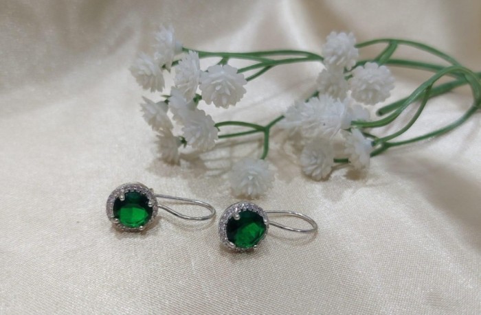 Cercei Din Argint 925 Cu Piatra Rotunda Verde Tip Diamant Si Zirconii, Femei