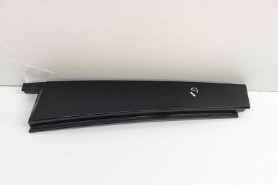 Ornament vertical ușă dreapta spate VW TOUAREG 7P5 2016 OEM: 7P6839902 27587426 foto
