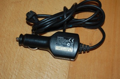 Alimentator / incarcator GPS auto GARMIN 5v 1A model FA-0501000CB foto
