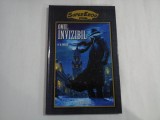 OMUL INVIZIBIL Roman grafic - H. G. WELLS