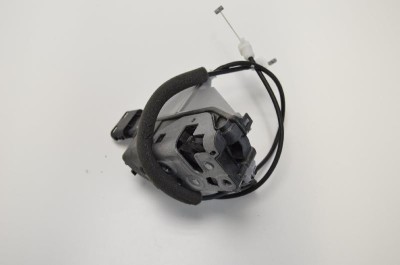 &amp;Icirc;ncuietoare ușă dreapta spate PEUGEOT 5008 2015 OEM: 5145M156713 1688016 foto